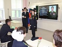 В школе №46 Калининграда открыли парту в честь погибшего на СВО