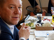 Ярошук вручил депутатам медали “За заслуги перед городом Калининградом”