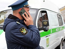 В Калининграде хозяин особняка вышел из долга через денежную боль 