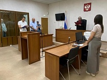 В Гвардейске курьер легко вернул людям 3,3 млн рублей