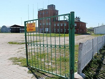 Из кафе в Калининграде свидетели преступления украли холодильник  