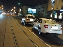 Таксист врезался в новый внедорожник БМВ на Советском проспекте