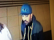 В Калининграде преступник дерзко обокрал салон «Связной» (видео)