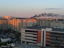 В Калининграде сгорела груда покрышек в гаражном обществе