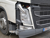 Серб за взятку пытался ввезти в Калининградскую область неисправный грузовик