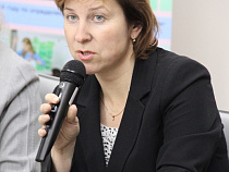 Светлана Трусенева: "Медали отличникам надо вернуть" 