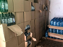 В Калининграде в немецком равелине накрыли склад нелегального алкоголя и сигарет