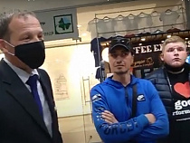 В YouTube пожаловались на маски в торговых центрах Калининграда