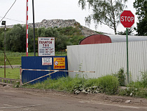 На свалку в Косме по-прежнему везут мусор