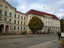 Администрация Советска выплатит женщине более 110 тыс. рублей за капремонт с протечками