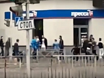 Полиция появилась на месте драки в Калининграде через 22 секунды после начала (видео)