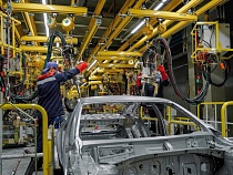 Алиханов заявил о возобновлении сборки автомобилей на «Автоторе» 