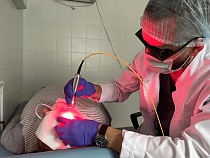 В онкоцентре под Калининградом применили новый метод разрушения рака кожи