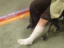 16-летняя девушка сломала ногу в автобусе Полесск – Калининград