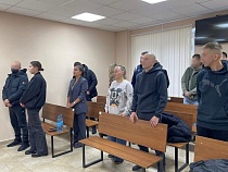 Молодые парни подняли 96 млн за 3 года на продаже янтаря