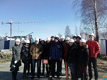 В Калининграде будущие строители проинспектировали стройплощадку детсада