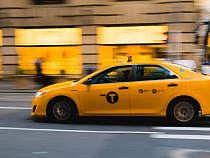 За новогодние праздники жители Калининграда накатали на такси 420 тысяч км