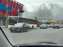 Страшный дым в небе над Калининградом перепугал горожан