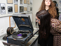 Будущие журналисты побывали на экскурсии в Калининградской областной таможне