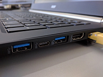 Житель Советска стащил нетбук прямо из под носа у продавца