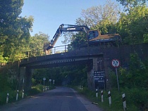 В Светлогорске перекроют дорогу из-за сноса моста