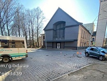 У Вагонки в Калининграде в маршрутке ранены два пассажира