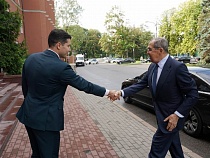 Алиханов обсудил с Лавровым частный транзит по Литве на автомобилях