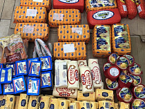 Сыр из Польши ввезли в коробке из-под памперсов (видео)