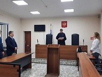 Житель Гурьевска пришёл за долгом и попался с наркотиками