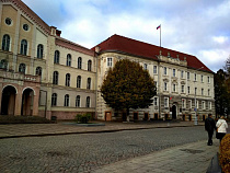 В Советске рецидивист ограбил пенсионера