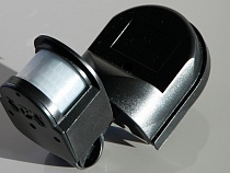 Жители Озёрска украли из незапертой машины датчики движения