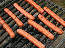 Калининградское предприятие за производство контрафактных сосисок оштрафовано на 336 тысяч рублей