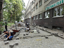 Дорогу у сквера энергетиков в Калининграде отремонтировали за 4 млн рублей