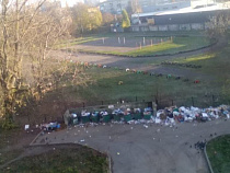 В Балтийске выросла стена из мусора 