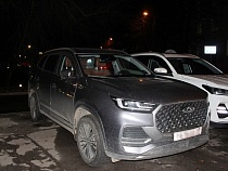 На этот автомобиль из Китая аншлаг в Калининграде