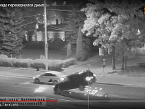 В Калининграде джип залетел в люк и перевернулся (видео)