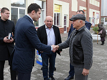 Лужков - Алиханову: кроме нас, 50 рублей за килограмм гречки никто не предлагает