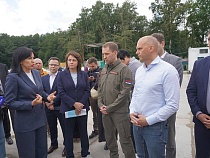 Почти закрытая свалка в Круглово оказалась живее всех живых