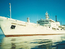 Исследовательское судно "Адмирал Владимирский" в августе отправляется в кругосветное плавание