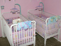 За год в 135 калининградских семьях родились двойни