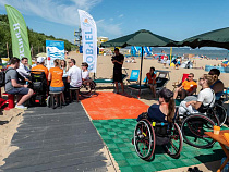 «Ковчег» построил безбарьерный пляж даже в Польше