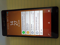 За жёлтое пятно на смартфоне Sony владелец получил деньги на новый iPhone