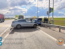 Под Гвардейском водитель рискнул собой при спасении пешехода