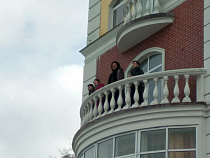 Киркоров приехал в Калининград на машинах с литовскими номерами