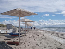 Пляжную инфраструктуру в Янтарном восстановят бесплатно по гарантии