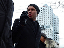 Антон Алиханов и Евгений Гришковец выступят в «Крокус Экспо» в Москве