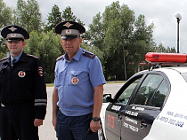 Сотрудники ГИБДД Калининграда попытались рассмешить детей  