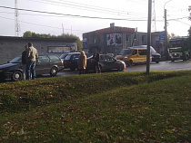 Из-за пары аварий Советский и Гайдара замерли в пробке (фото, карта) 