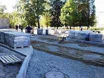 Ремонт двора в поселке Прибрежный обошелся в 2,4 миллиона рублей