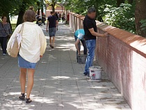 Бедная молодёжь Калининграда не стесняется уже любой работы